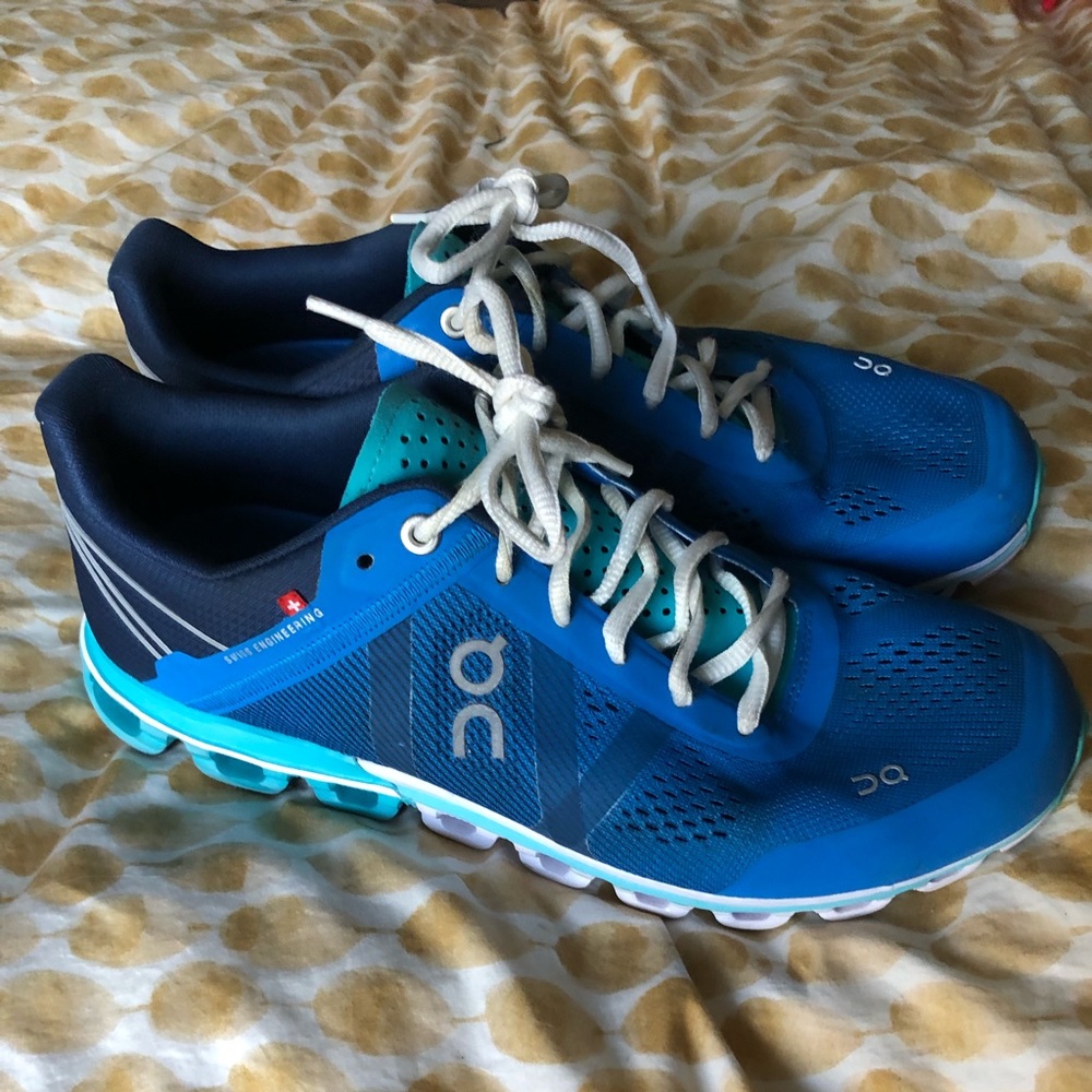 ON running shoe